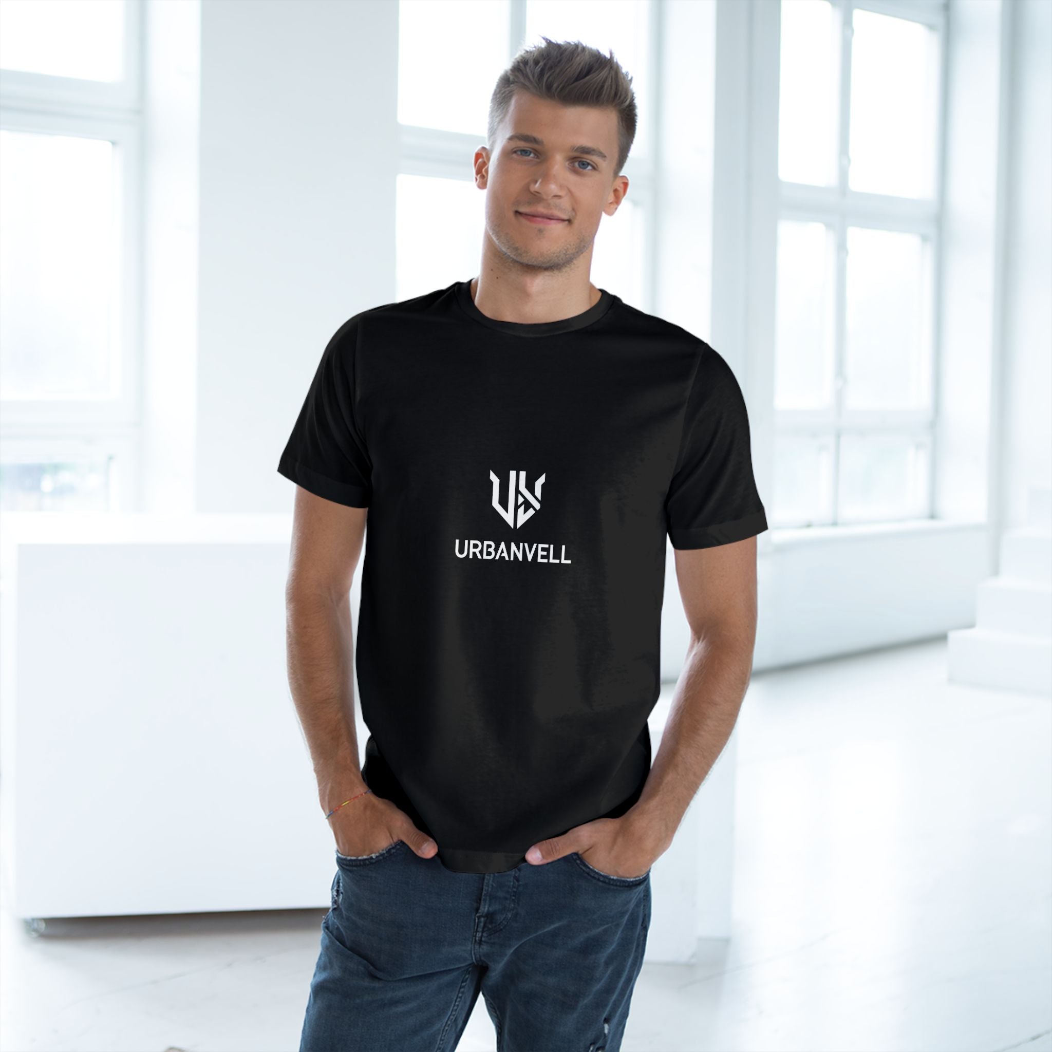 T-Shirt  — Minimal URBANVELL Medium Centered Logo Tee